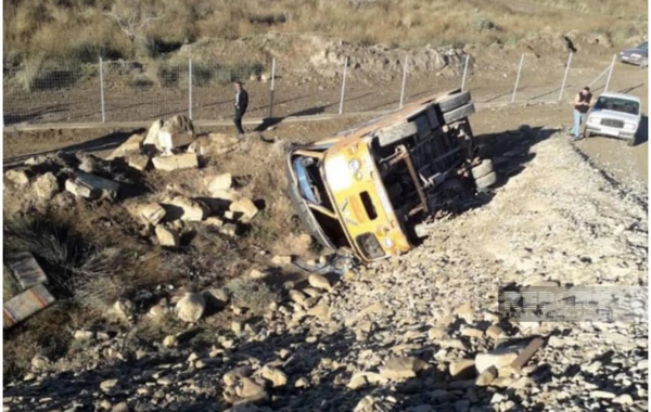 Mikroavtobus qəzası zamanı xəsarət alan 10 nəfərin səhhəti ilə bağlı TƏBİB-dən AÇIQLAMA - FOTO - YENİLƏNİB