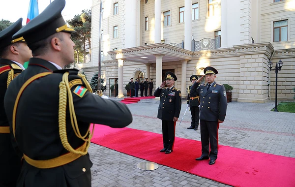 Azərbaycan və Özbəkistan müdafiə nazirlikləri arasında ikitərəfli əməkdaşlıq planı imzalanıb - FOTO