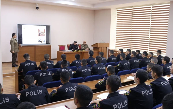 FHN əməkdaşlarının iştirakıyla Polis Akademiyasında nümunəvi dərs keçirilib - FOTO