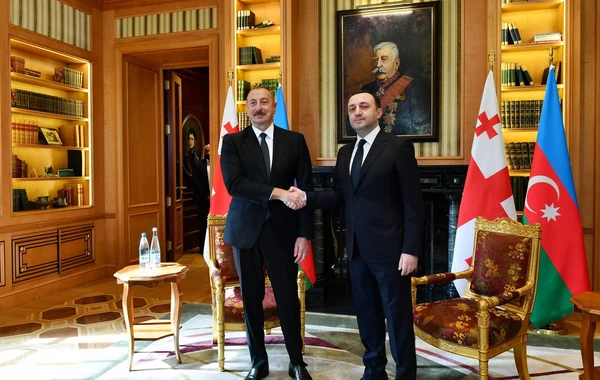 İlham Əliyevin Gürcüstanın Baş naziri ilə təkbətək görüşü keçirilib - YENİLƏNİB
