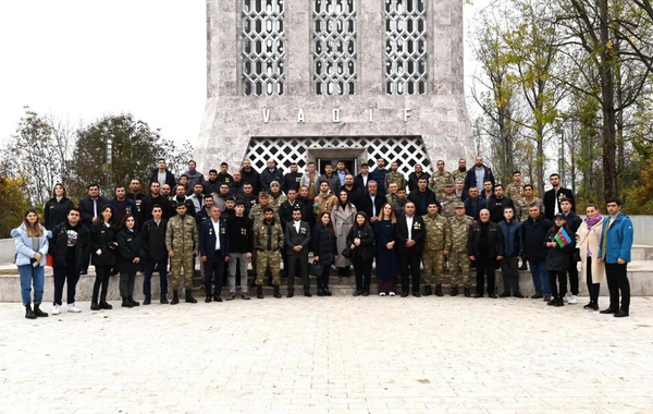 SOCAR-ın Vətən müharibəsi iştirakçısı olmuş əməkdaşları Şuşaya səfər edib - FOTO