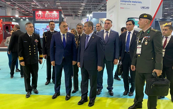 Müdafiə naziri “Saha Expo" sərgisinin açılış mərasimində iştirak edib - FOTO