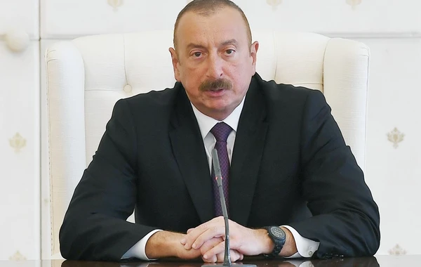 Azərbaycan Prezidenti Britaniyanın yeni Baş nazirini təbrik edib