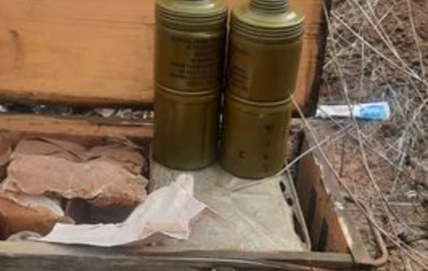 В Джебраиле нашли оружие и боеприпасы ВС Армении - ФОТО