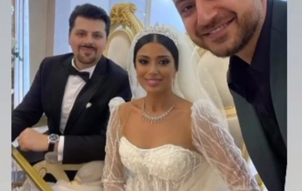 İTV-nin aparıcısının TOYUNDAN GÖRÜNTÜLƏR - FOTO/ VİDEO