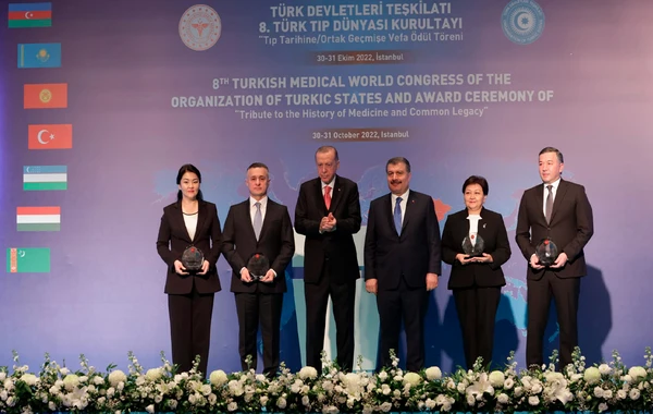 Rəcəb Tayyib Ərdoğan Teymur Musayevi təltif etdi - FOTO