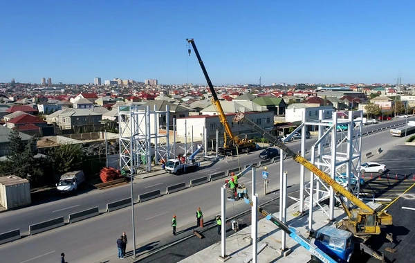 Xocəsəndə yeni yerüstü piyada keçidi tikilir - FOTO/VİDEO