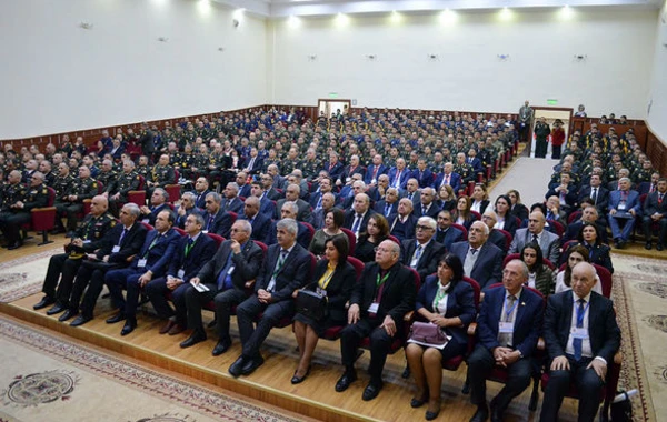 Kərim Vəliyev: “Azərbaycan Ordusu düşmən üzərində hərbi üstünlüyünü bir qədər də artırıb” - FOTO