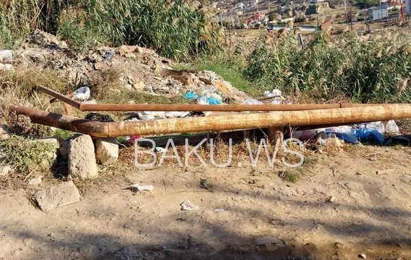 Bakıda bu küçə dağlıq ərazini xatırladır - Sakinlər acınacaqlı durumda - FOTO/VİDEO