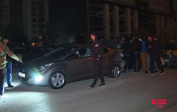Abşeronda zəncirvari yol qəzasında bir nəfərin qolu sınıb - FOTO