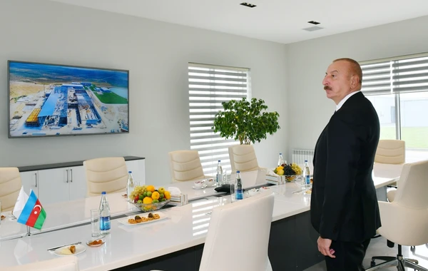 Президент принял участие в открытии завода по переработке оливкового масла и оливок в Зиря - ОБНОВЛЕНО + ФОТО
