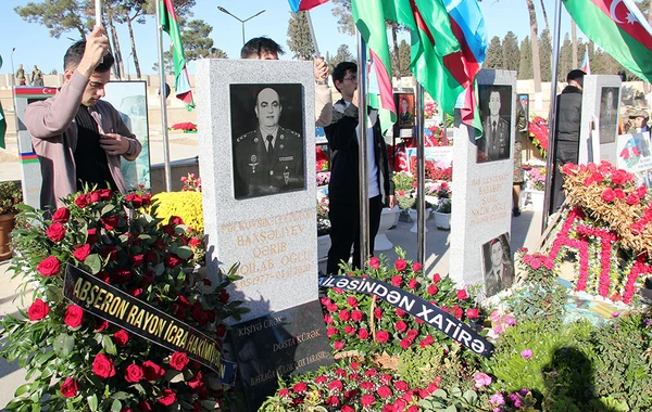 Şəhidlərin xatirəsinə həsr olunan anım mərasimləri keçirilib - FOTO/VİDEO