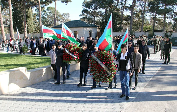 Şəhidlərin xatirəsinə həsr olunan anım mərasimləri keçirilib - FOTO/VİDEO