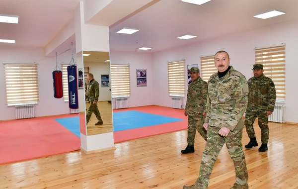 Ильхам Алиев ознакомился с условиями, созданными в новой воинской части в Физулинском районе - ФОТО
