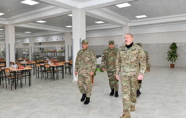 Ильхам Алиев ознакомился с условиями, созданными в новой воинской части в Физулинском районе - ФОТО