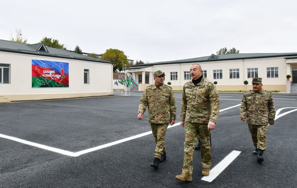 Ильхам Алиев ознакомился с условиями, созданными в новой воинской части в Физулинском районе - ФОТО