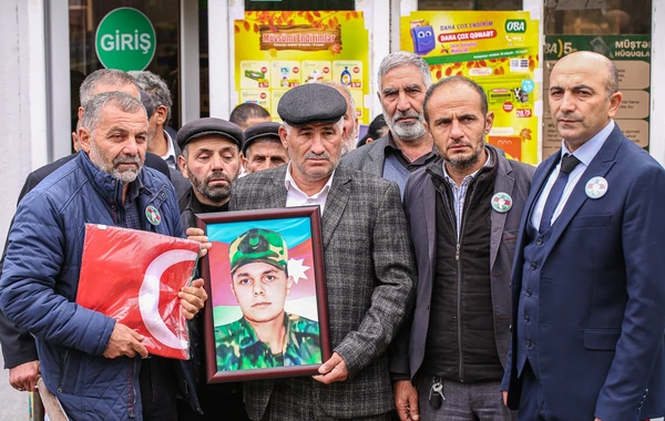 “OBA” şəhid olan 4 əməkdaşının adına filiallar həsr etdi - FOTO/VİDEO