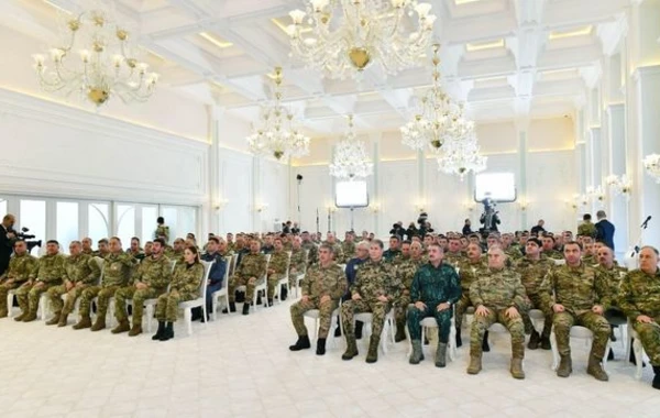 Ильхам Алиев выступил перед военнослужащими в Шуше - ОБНОВЛЕНО + ВИДЕО