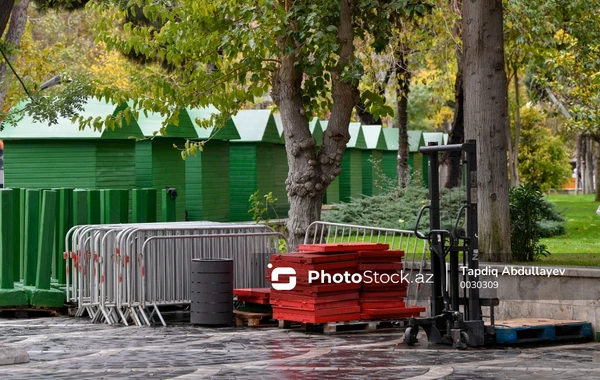 “Soyuq əllər, isti ürək” yarmarkasına hazırlıq işləri  - FOTOREPORTAJ
