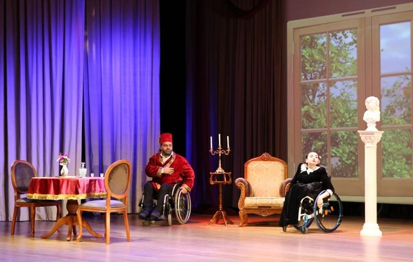 Leyla Əliyeva DOST İnklüziv İnkişaf və Yaradıcılıq Mərkəzində olub - FOTO