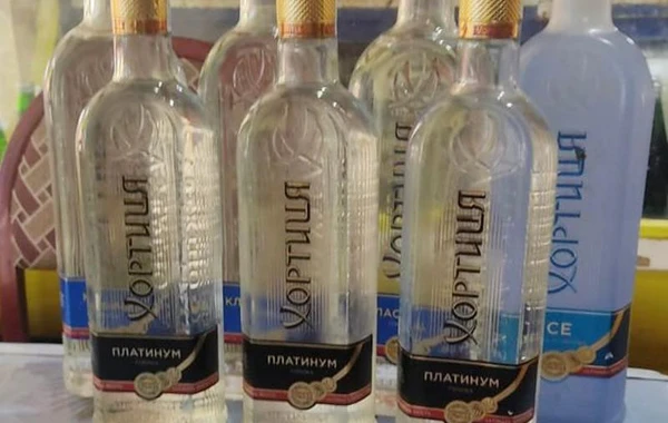 Bu restoranda saxta alkoqollu içkilər aşkarlanıb - FOTO