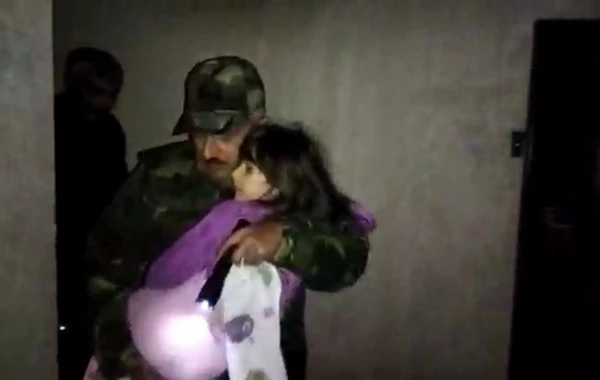 FHN Kürdəxanıdan əməliyyat görüntülərini yaydı - 9 uşaq xilas edildi - FOTO/VİDEO