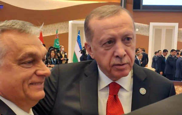 Türk liderlərin Səmərqənddə keçirilən Zirvə Görüşündən maraqlı anlar - FOTOLAR