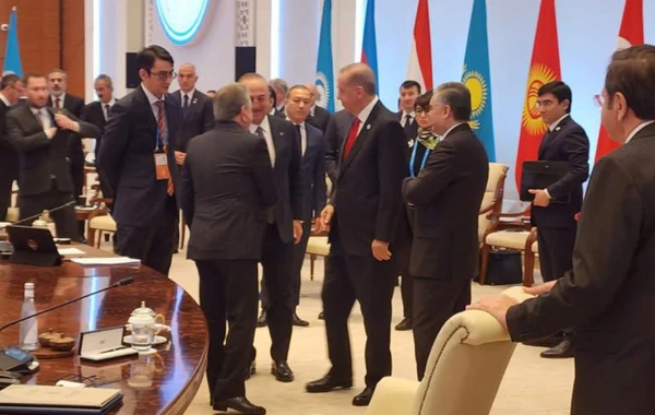 Türk liderlərin Səmərqənddə keçirilən Zirvə Görüşündən maraqlı anlar - FOTOLAR