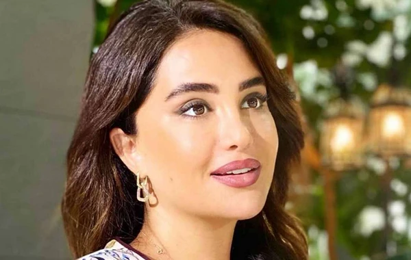Tanınmış aparıcı AzTV-dən getdi - FOTO