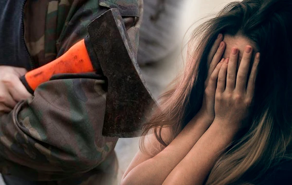 Azərbaycanda qadın evində baltalanaraq qətlə yetirildi