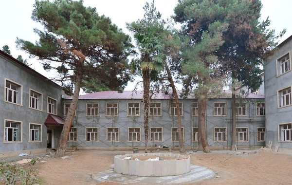İşğaldan azad edilən ərazilərdə tikiləcək məktəblərin sayı açıqlanıb