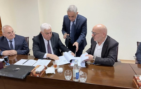 Zabuxçay su anbarının tikintisinə dair müqavilələr imzalanıb - FOTO