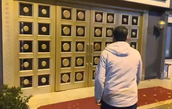 18 il əvvəl "Kurtlar vadisi"nin çəkildiyi QURMARXANAYA BASQIN EDİLDİ - FOTO