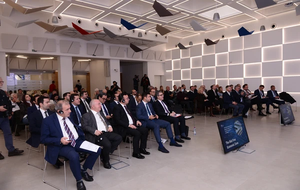 Belqradda Serbiya-Azərbaycan biznes forumu keçirilib - FOTO