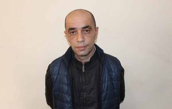 Şəhərdə “Kalaşnikov”la  gəzən keçmiş məhkum tutulub - FOTO
