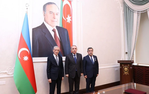 Высокопоставленные сотрудники прокуратуры отправлены на пенсию - ФОТО