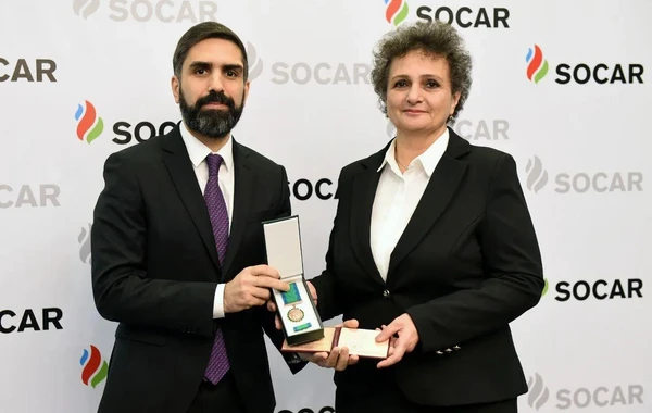 Neft sənayesi işçilərinə yüksək dövlət təltifləri təqdim olunub - FOTO
