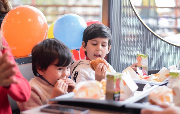 “McDonald”s Azərbaycan”ın “Xoş anlarla birlikdə” adlı növbəti xeyriyyə aksiyası uğurla həyata keçirilib - FOTO