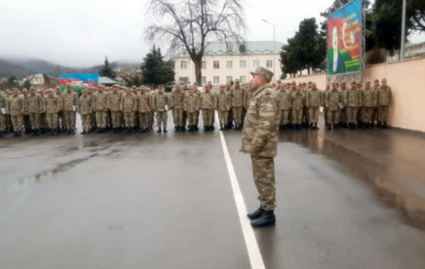 На освобожденных территориях проведены встречи с военнослужащими - ФОТО