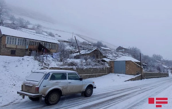 В нескольких районах Азербайджана выпал снег - ФОТО