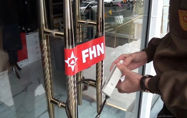 FHN Bakıda məşhur geyim mağazasının fəaliyyətini dayandırdı - FOTO/VİDEO