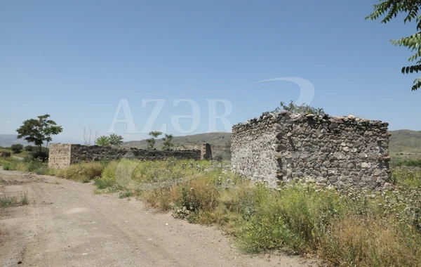 İşğaldan azad edilən Qubadlı rayonunun Mirlər kəndi - FOTO