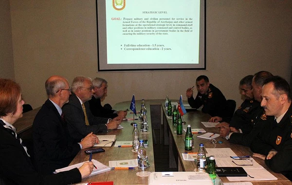 NATO-nun nümayəndə heyəti Bakıda görüşlər keçirir - FOTO
