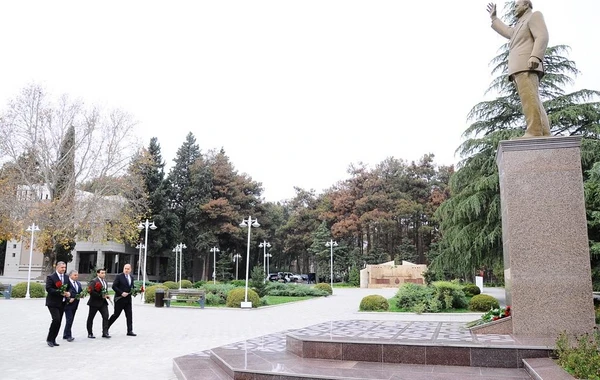 Gəncə, Naftalan, Daşkəsən, Goranboy, Samux və Ağstafada Heydər Əliyevin xatirəsi anılıb - FOTO