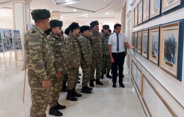 В азербайджанской армии проведен ряд мероприятий по случаю дня памяти общенационального лидера - ФОТО