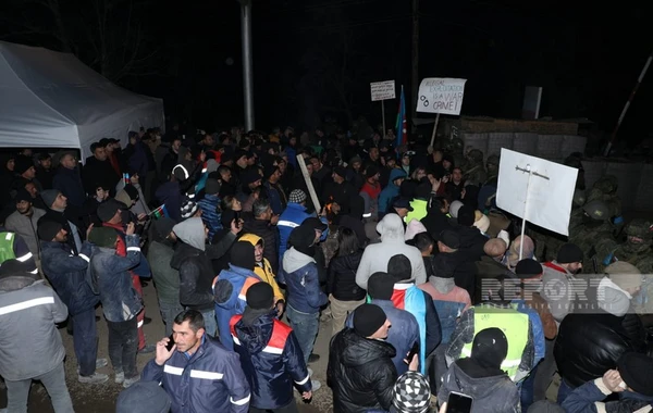 Soyuq, qaranlıq və azərbaycanlı fəalların müqaviməti - REPORTAJ