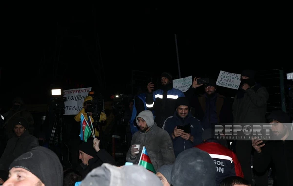 Soyuq, qaranlıq və azərbaycanlı fəalların müqaviməti - REPORTAJ