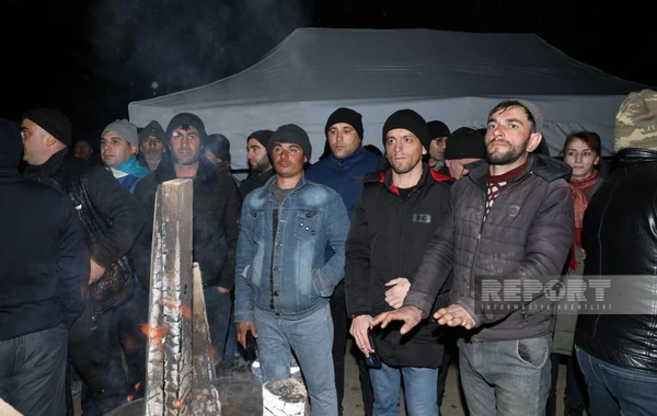 Soyuq, qaranlıq və azərbaycanlı fəalların müqaviməti - REPORTAJ