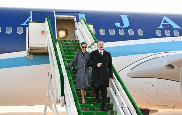 Prezident İlham Əliyev Türkmənistana işgüzar səfərə gedib - FOTO