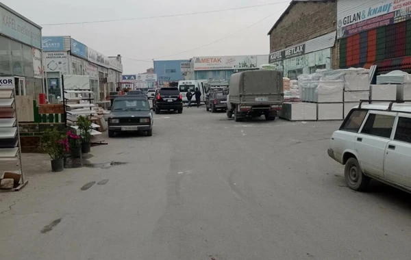 Azərbaycanda bu bazar jurnalistlərə qapalıdır - İSTİ DETALLAR - FOTO